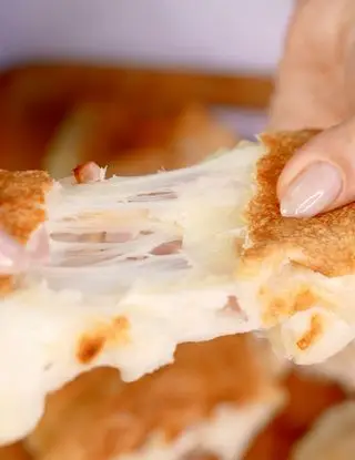 Ricetta Panini filanti in friggitrice ad aria di lemollichedinana