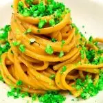 Ricetta Linguine con crema di datterini, burrata e Parmigiano verde