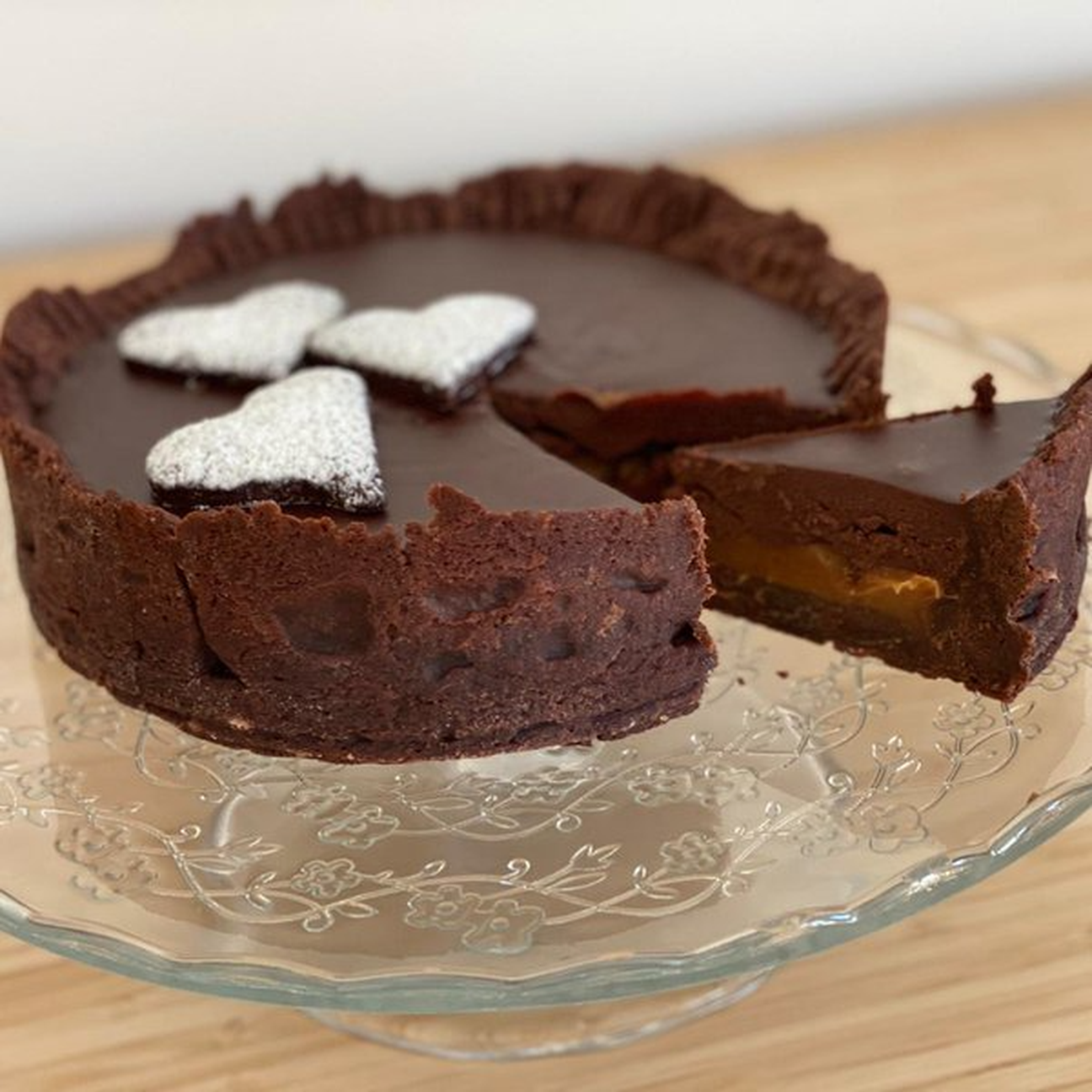 Torta al cioccolato con mou salato e ganache al cioccolato