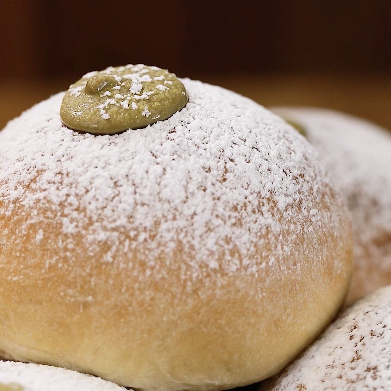 Bombe ripiene al pistacchio
