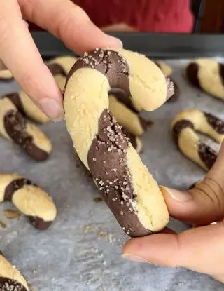 Ricetta Biscotti candy cane di ricettinaeasy