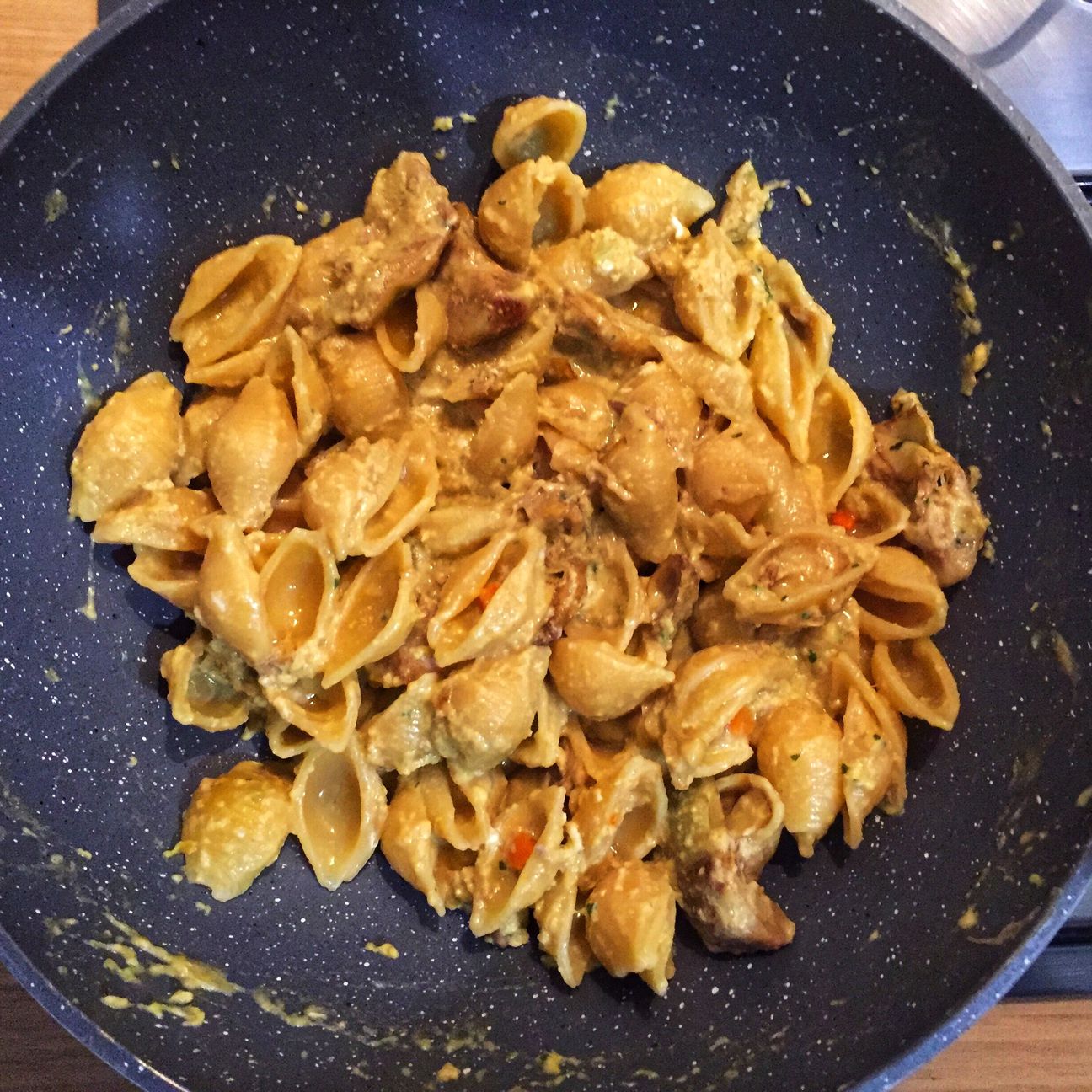 Conchiglie alla carbonara di carciofi