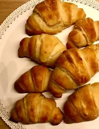 Ricetta Croissant 🥐 sfogliati come al bar! - ricetta semplice di valentina63