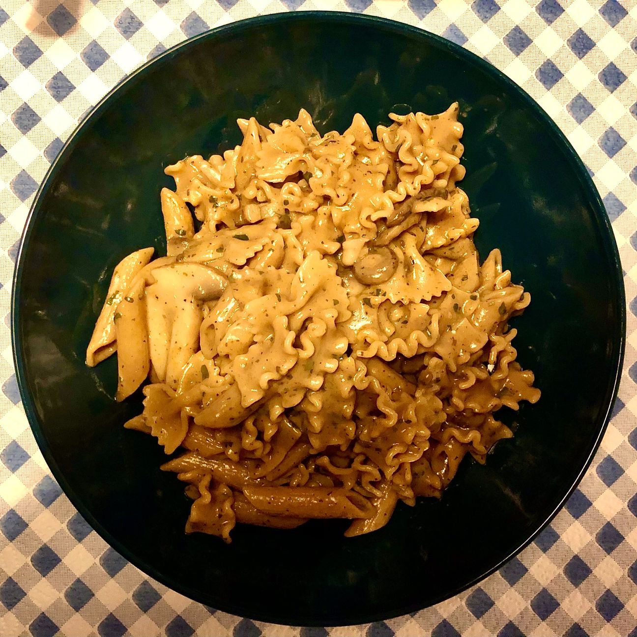 Pasta 🍝 cremosa al pesto di funghi 🍄