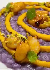 Ricetta Risotto con cavolo viola crema di zucca e polpo caramellato