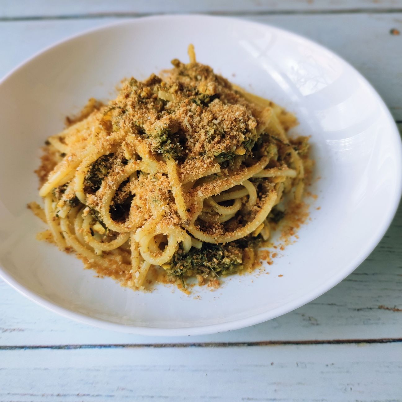 Pasta con le sarde e zafferano