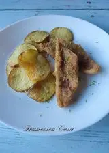 Ricetta Filetti di triglia a cotoletta e chips di patate