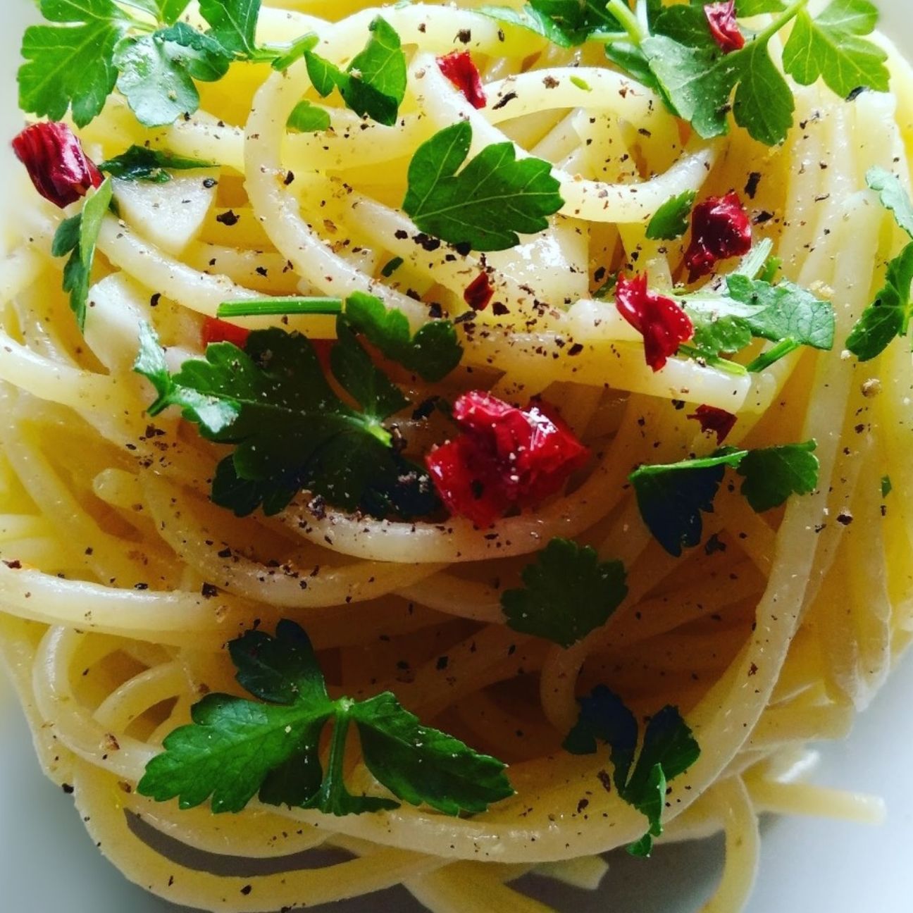Spaghetti aglio, olio e peperoncino