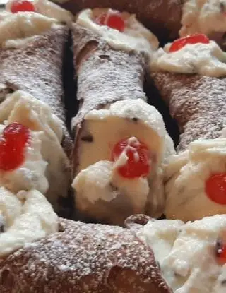 Ricetta Cannoli siciliani con crema di ricotta di cucina_di_casa