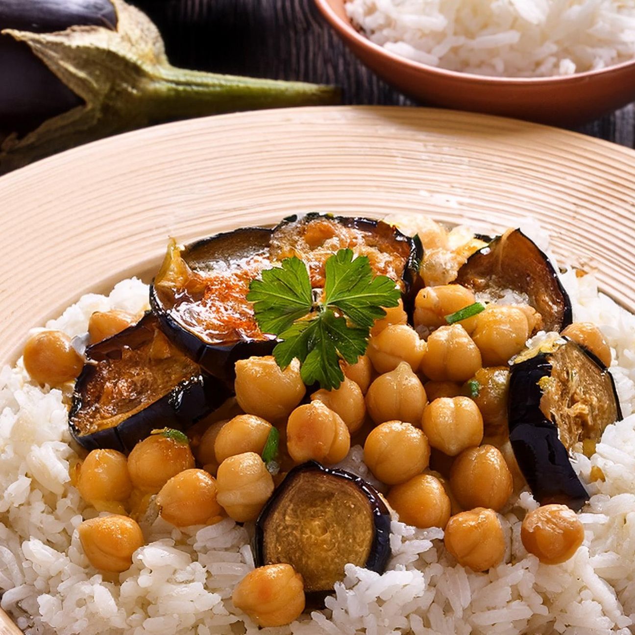 Riso basmati con ceci e melanzane