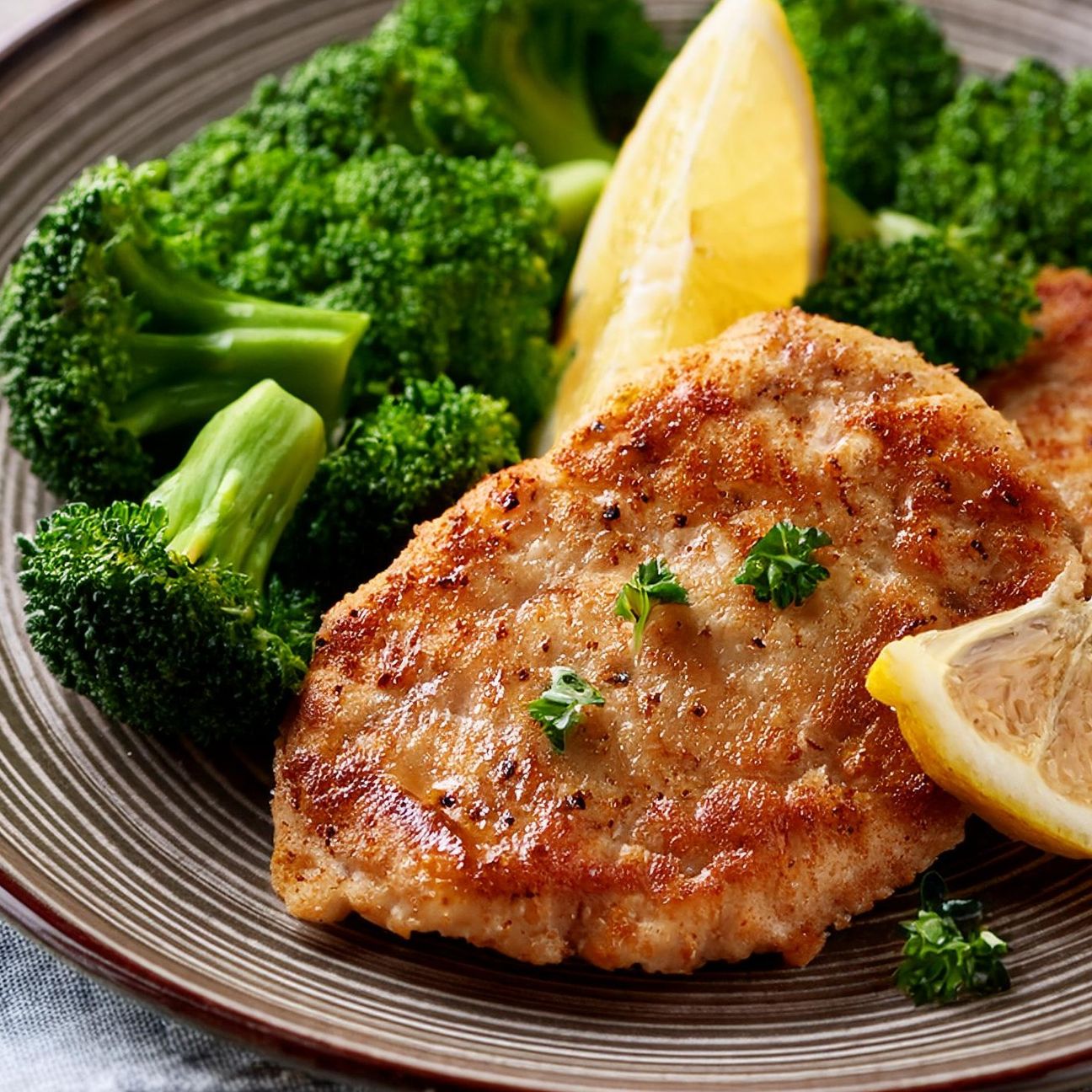 Scaloppine di tacchino al limone e broccoli