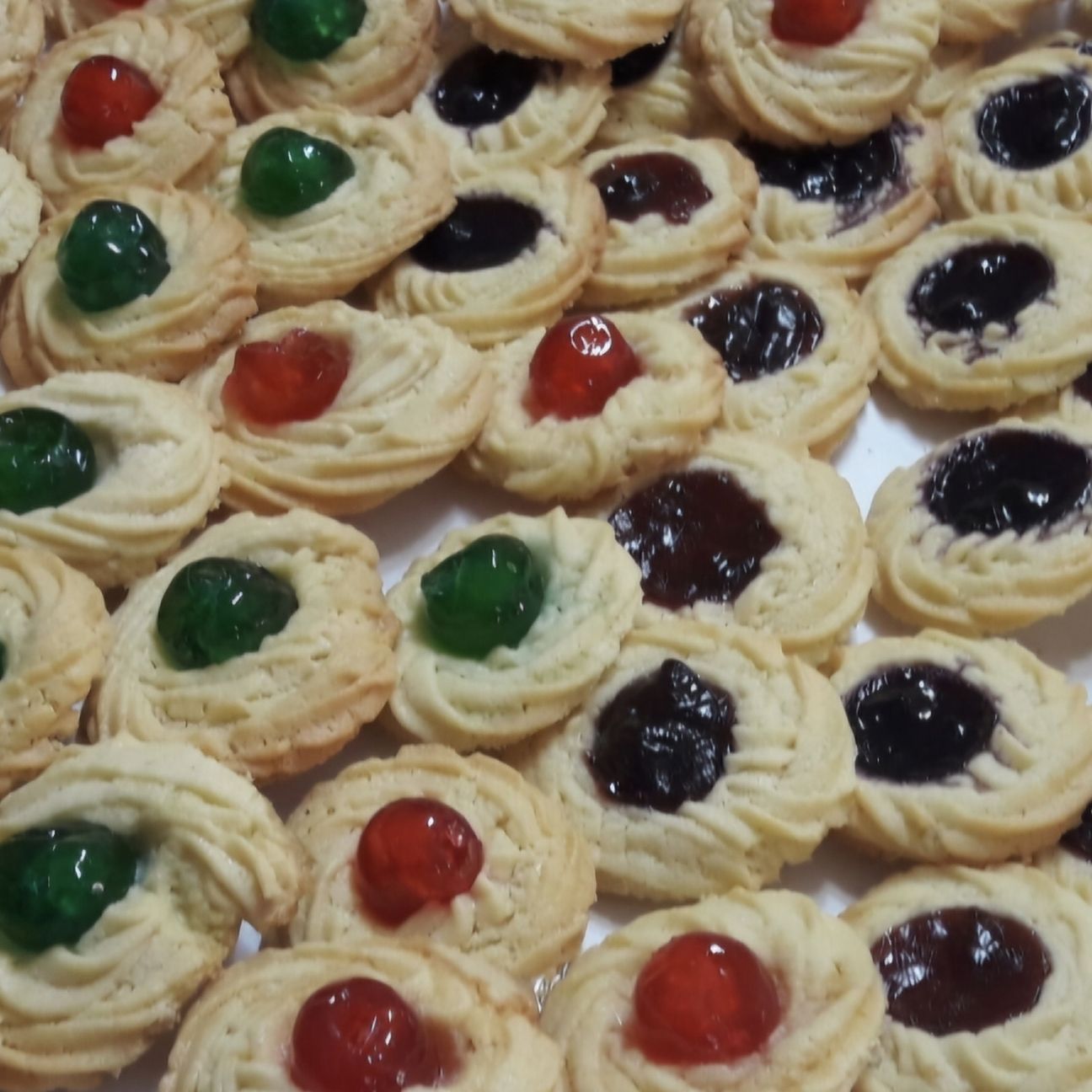Biscotti da te di frolla montata Un incantesimo nato da burro morbido, vaniglia e Dalla sac à poche