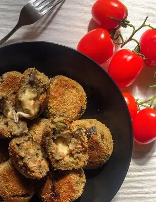 Ricetta Polpette di melanzane con cuore filante di alessandro_cersosimo