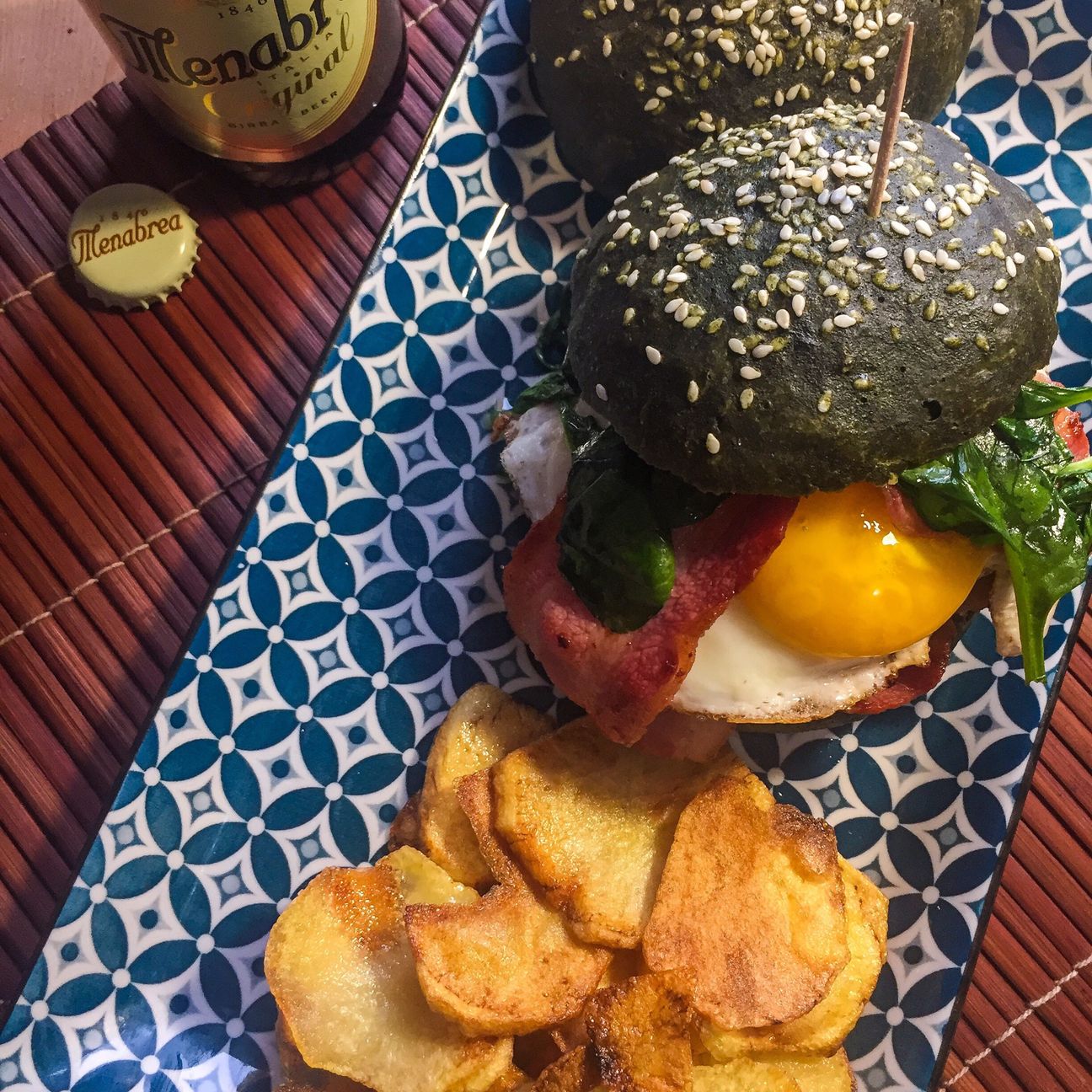 Green burger buns