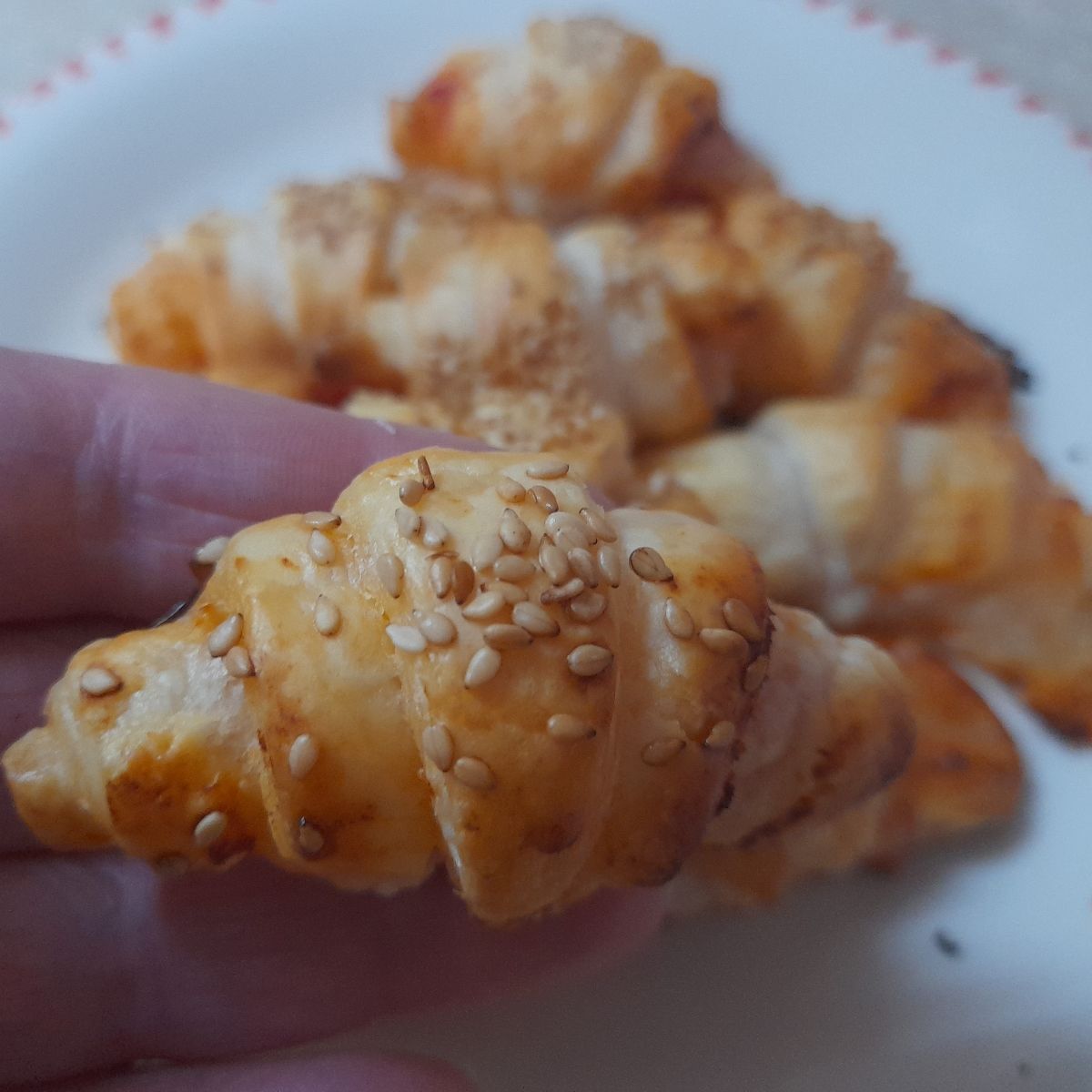 Cornetti salati di pasta sfoglia