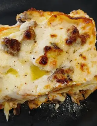 Ricetta Pappardelle al forno con zucca,formaggio alle noci,porcini e besciamella di lorelai