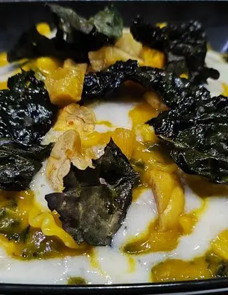 Ricetta Mafaldine con zucca e cavolo nero,fonduta di gorgonzola,chips di cavolo nero e castagne croccanti di lorelai