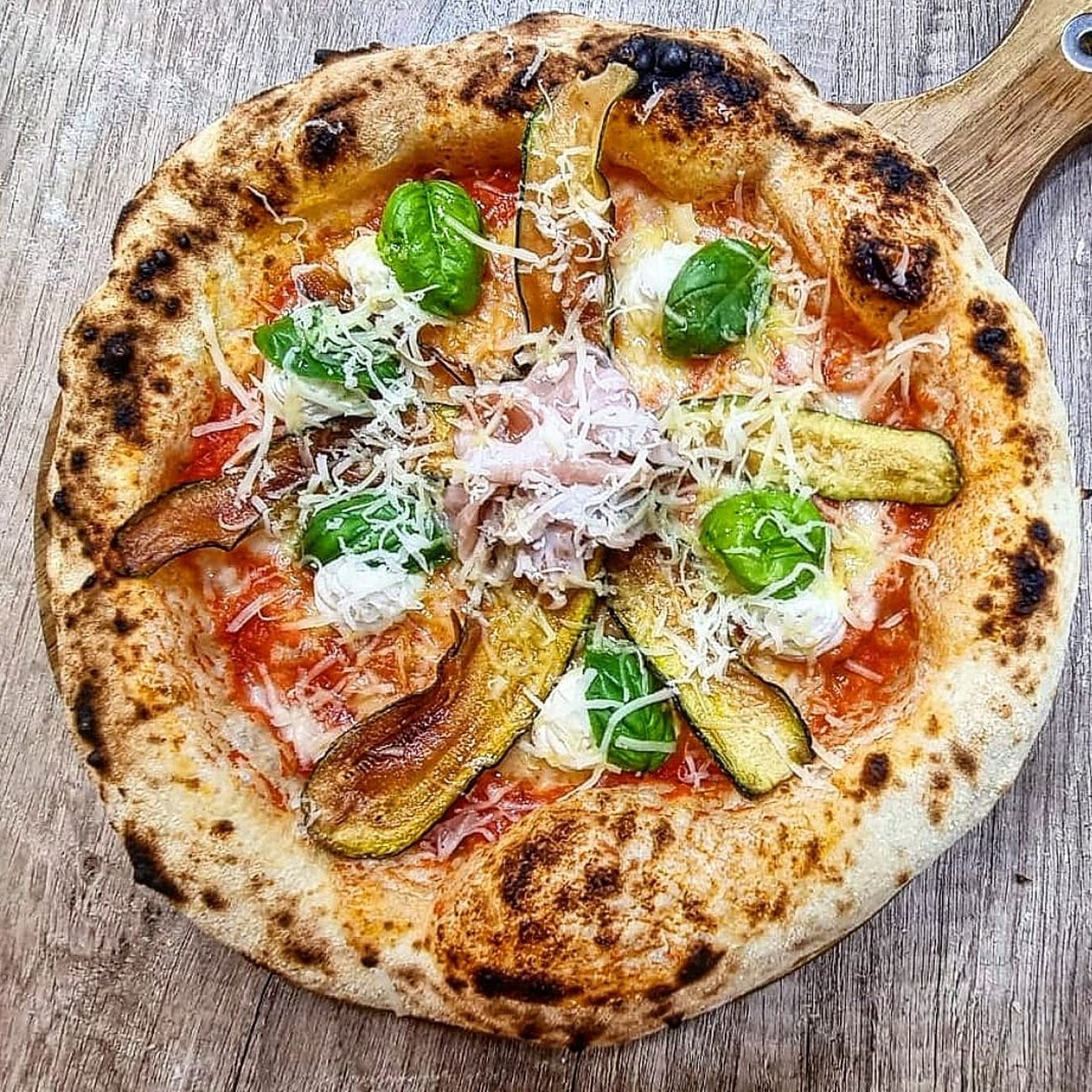 Pizza Arianna