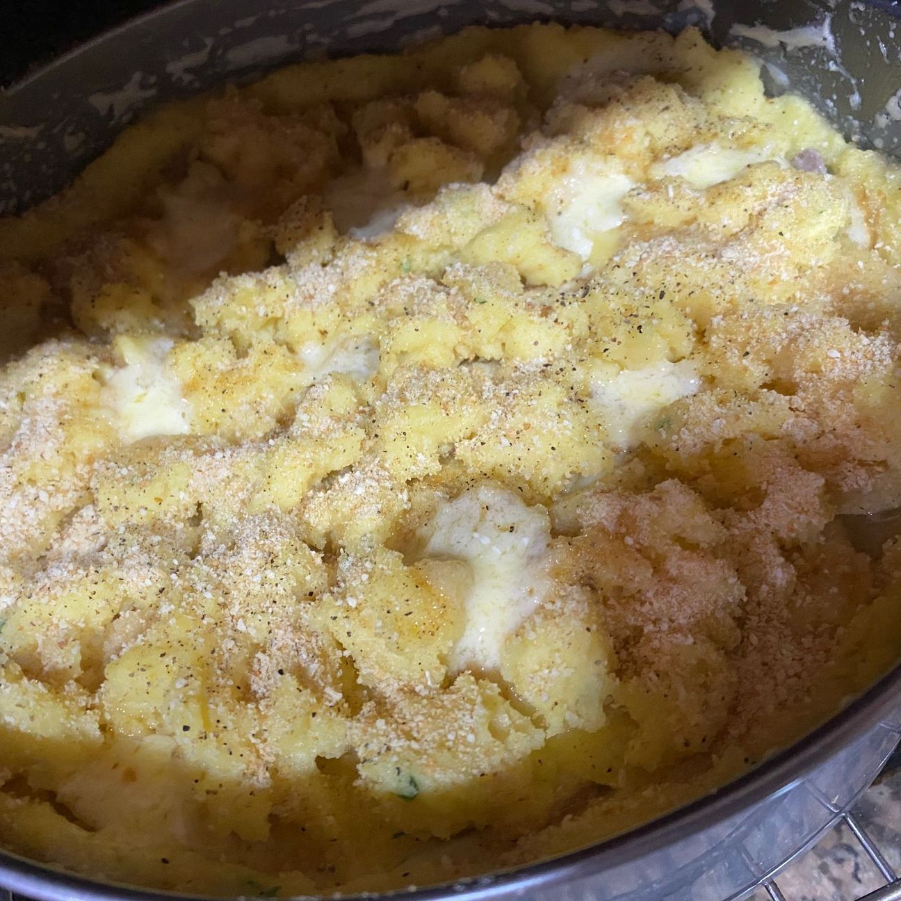 Sbriciolata dì patate e salsiccia