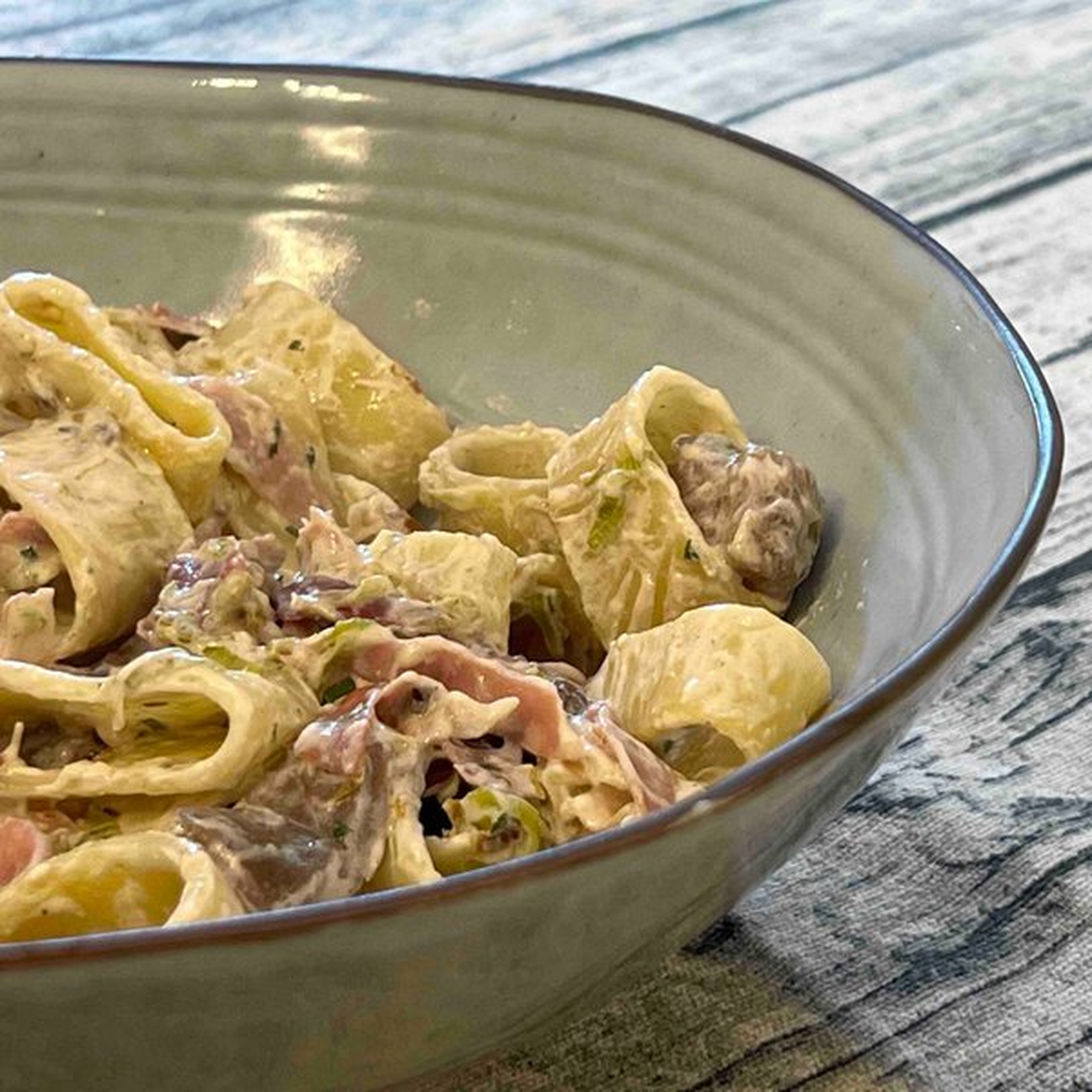 Calamarata con Funghi Porcini e Speck