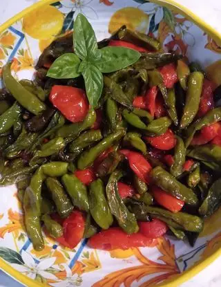 Ricetta Peperoncini verdi  con pomodorini oppure peperoncini del fiume di simoneantonella54