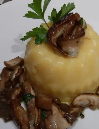 Ricetta Tortino di polenta con funghi porcini. di simoneantonella54