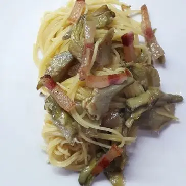Ricetta Spaghetti carciofi e guanciale di simoneantonella54