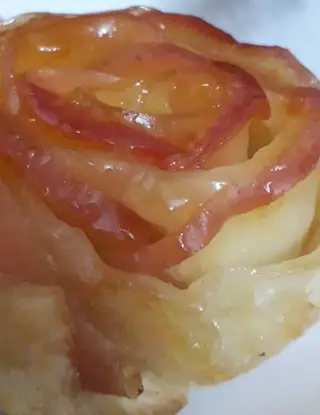Ricetta Rose apple tarte tatin di simoneantonella54