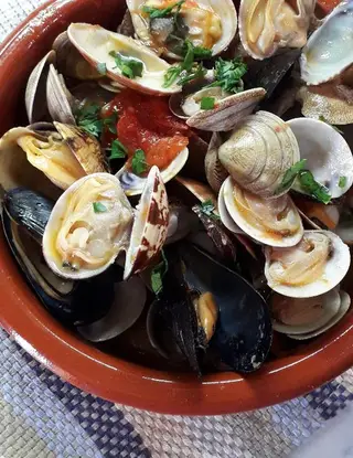 Ricetta Guazzetto di vongole e cozze di simoneantonella54