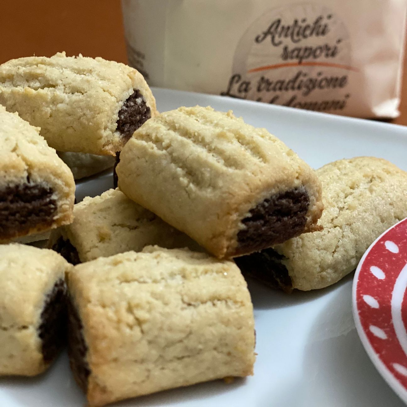 Biscotti nascondini