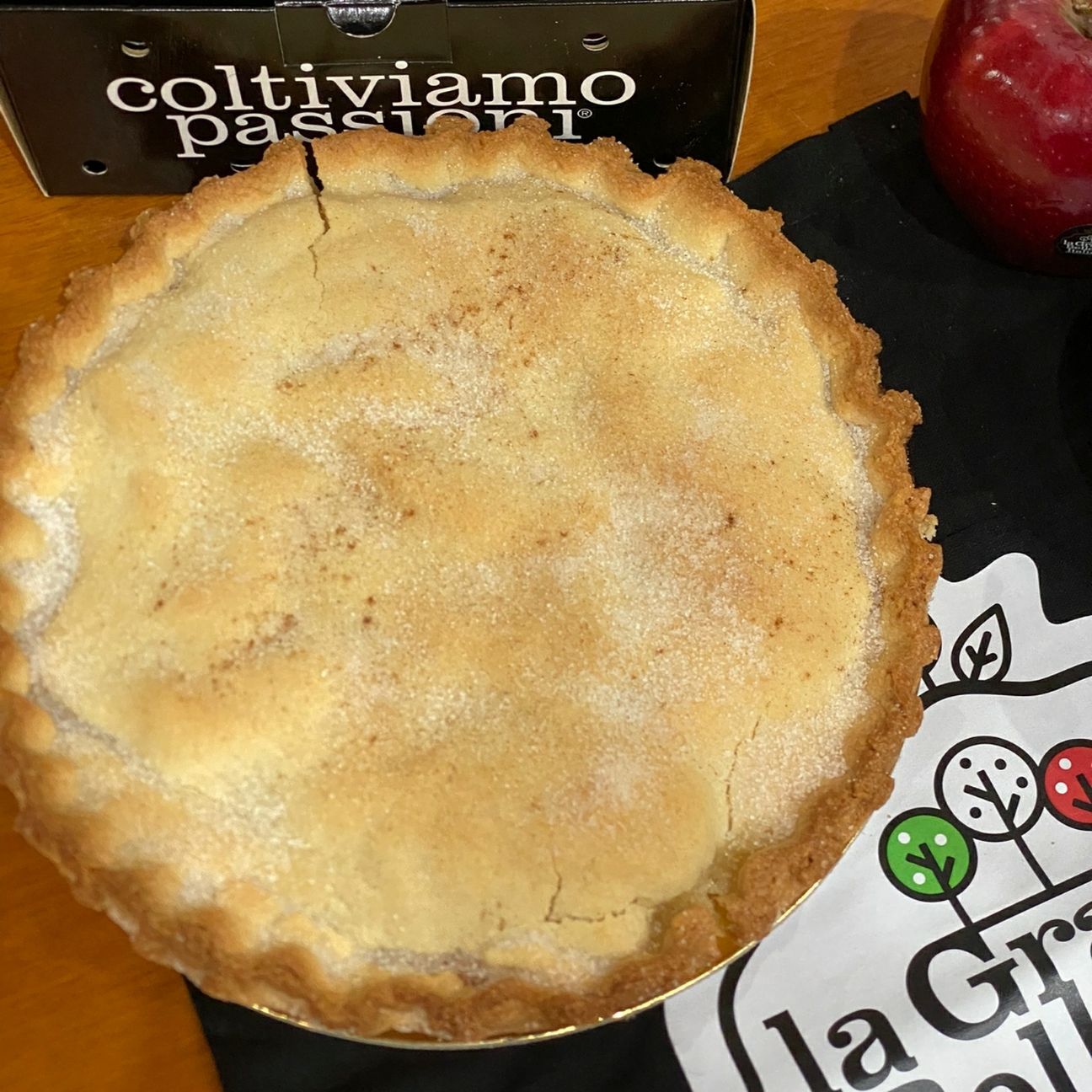 Torta di mele in crosta
