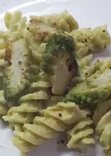 Ricetta Fusilloni con crema di broccolo romanesco.