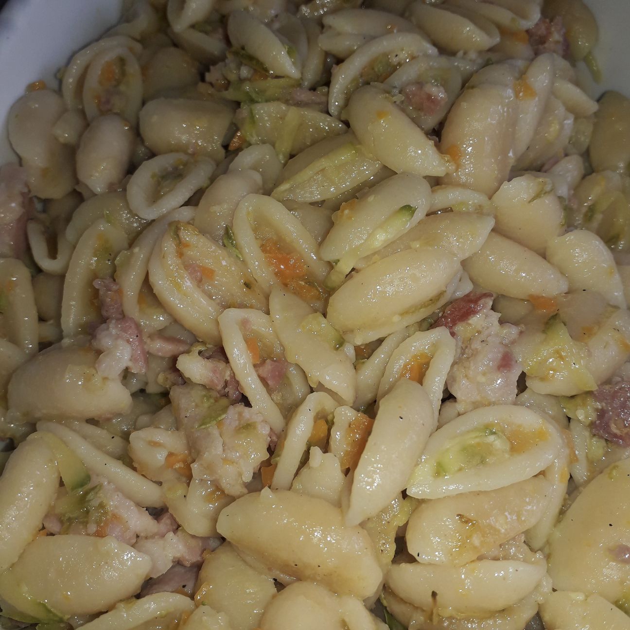 Gnocchetti sardi con zucchine e pancetta