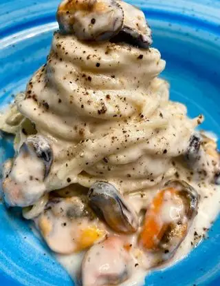 Ricetta Crema al pecorino, cozze e pepe nero di ilmiopiattoacolori