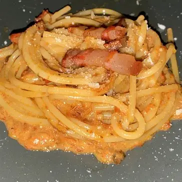 Ricetta Spaghetti crema peperoni e guanciale di silviaskitchen2