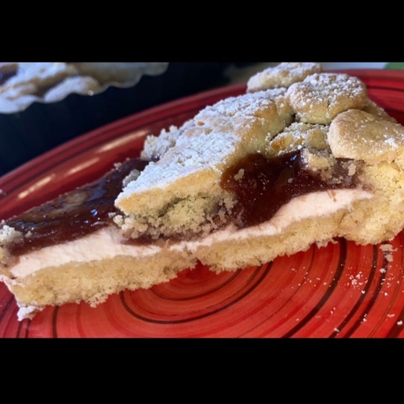 Crostata ricotta e visciole