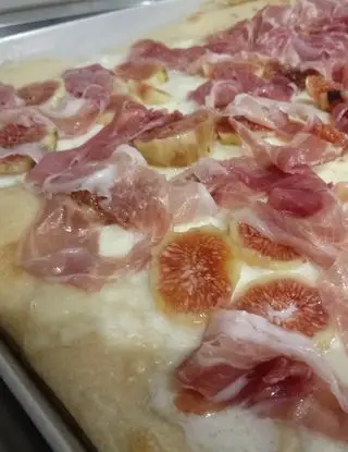 Ricetta Pizza e ficchi con prosciutto di Parma di federica.gazzola-828