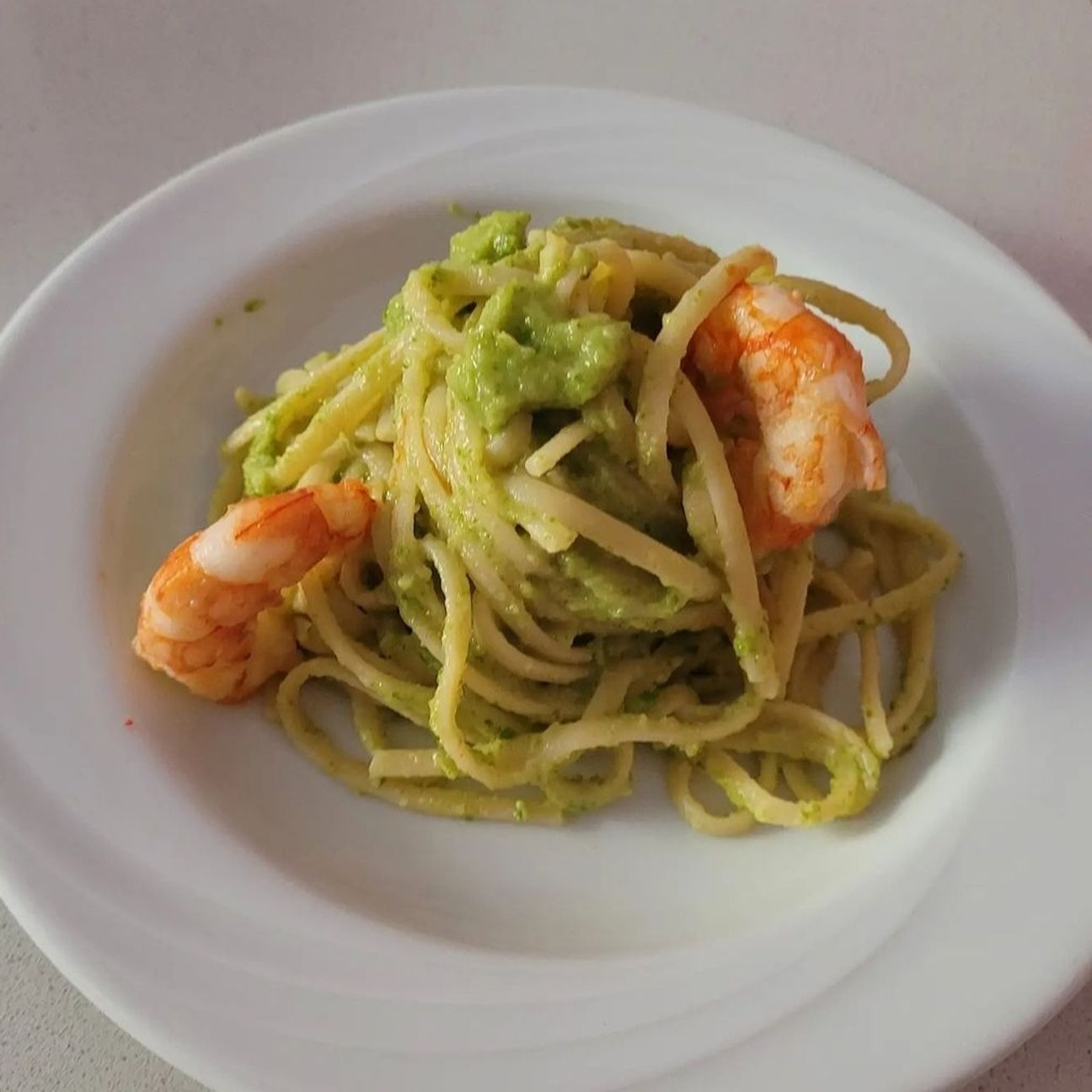 Linguine crema di zucchine e gamberi