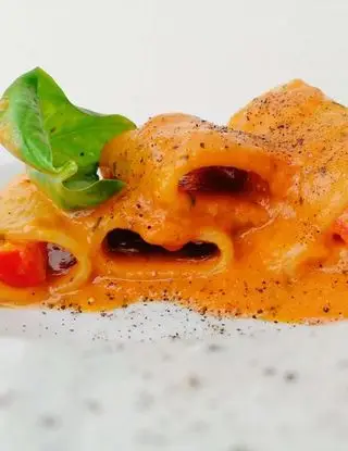 Ricetta Paccheri al pomodoro di “Da Vittorio” di cucina_e_non_solo