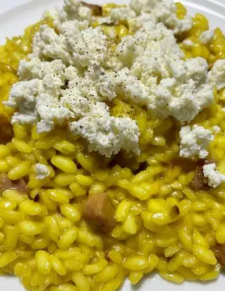 Ricetta Risotto zafferano, cubetti di pancetta affumicata e ricotta di nadia_pasinetti