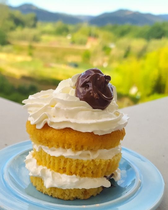Muffin con panna e Nutella