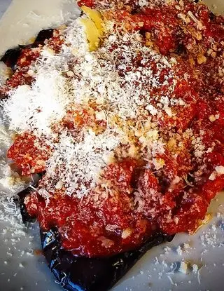 Ricetta Parmigiana di melanzane al piatto di francescacass