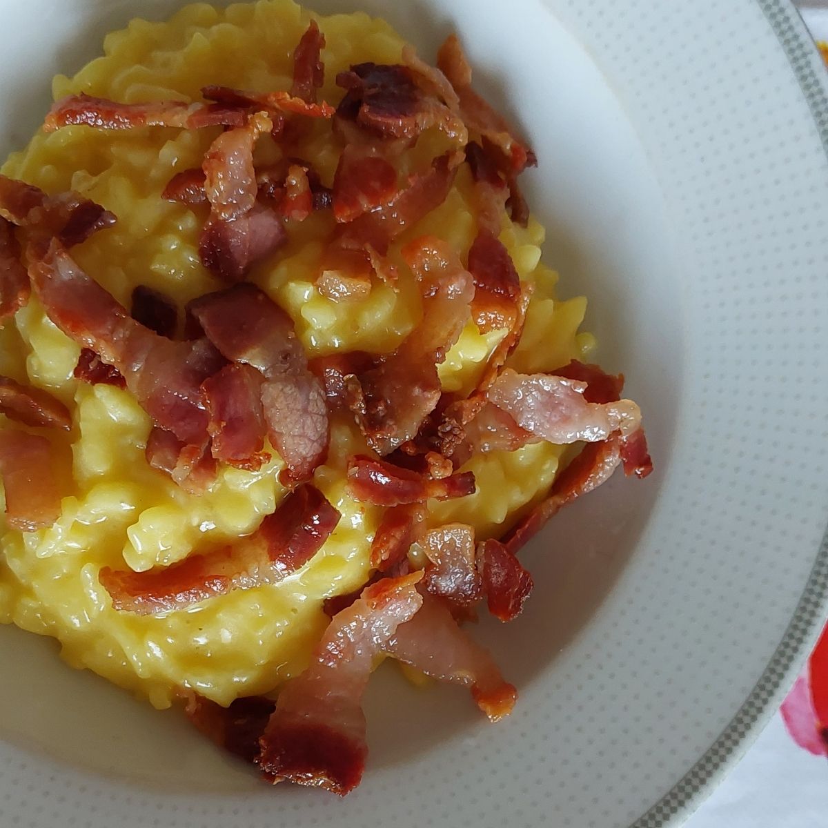 Risotto con zafferano e guanciale