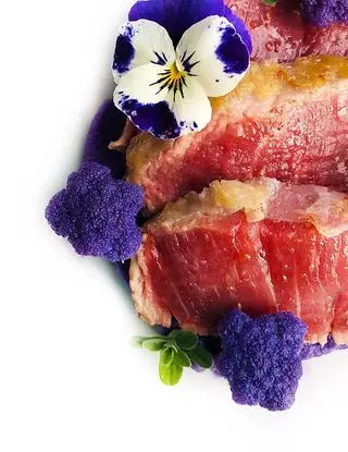 Ricetta Filetto di manzo lardellato con purè di cavolo viola di FrancescaGlam