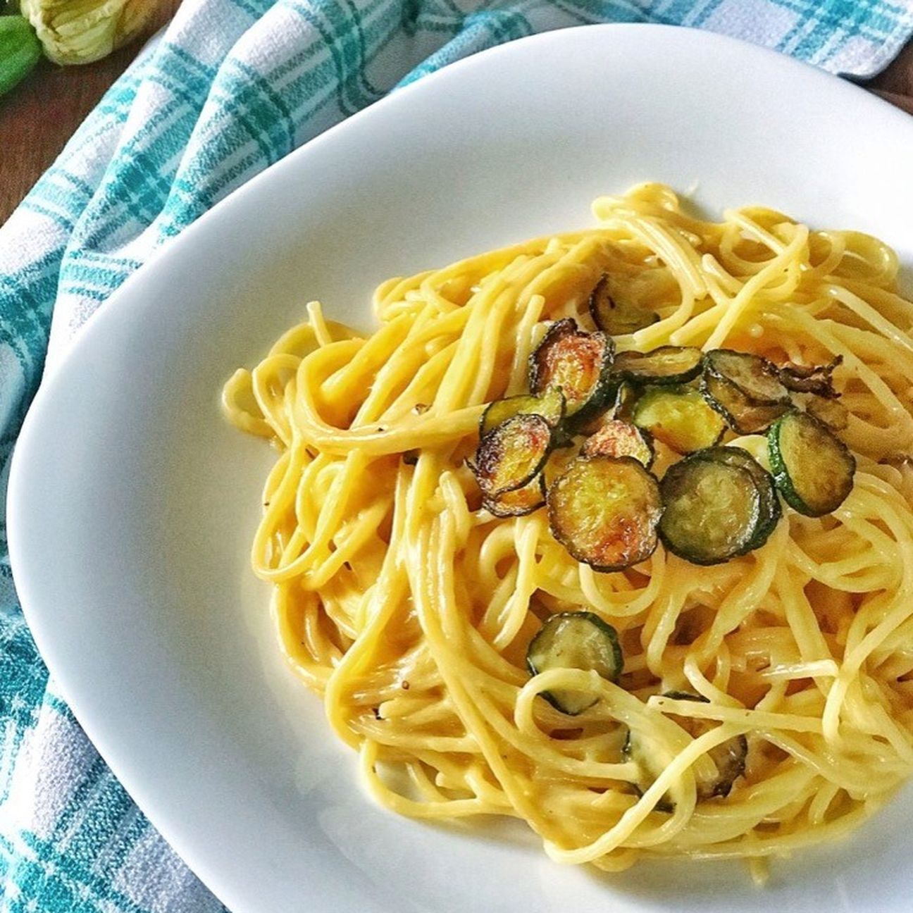 Spaghetti alla carbonara di zucchine