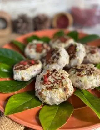 Ricetta POLPETTE DI ZUCCHINE E BACCHE DI GOJI di angelasurano80