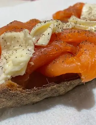 Ricetta Bruschetta con salmone norvegese affumicato di marco.cauli