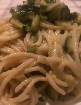 Ricetta Spaghetto formaggio e zucchine di marco.cauli