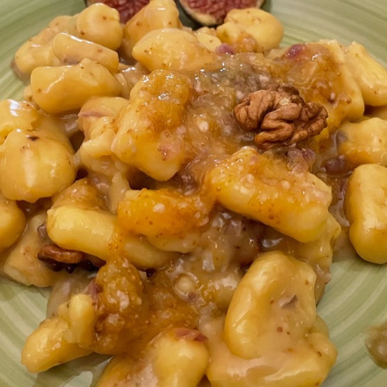 Gnocchi gorgonzola noci e fichi