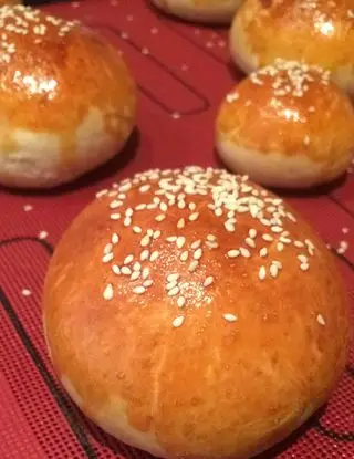 Ricetta Hamburger buns di Ellyinthekitchen_